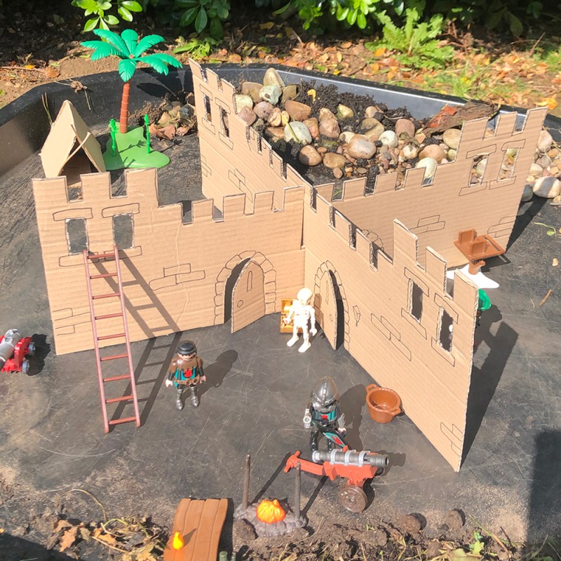 Recycled cardboard Castle for small world&nbsp;play