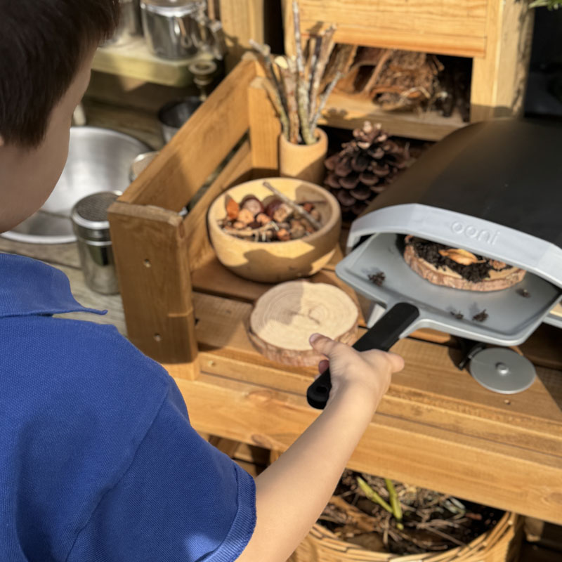 pizza oven ideas in the mud kitchen